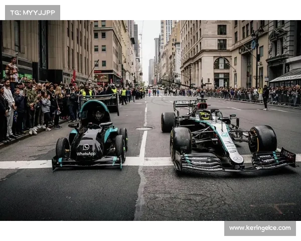 车队亚军之争白热化，法拉利、梅奔、红牛三强陷胶着